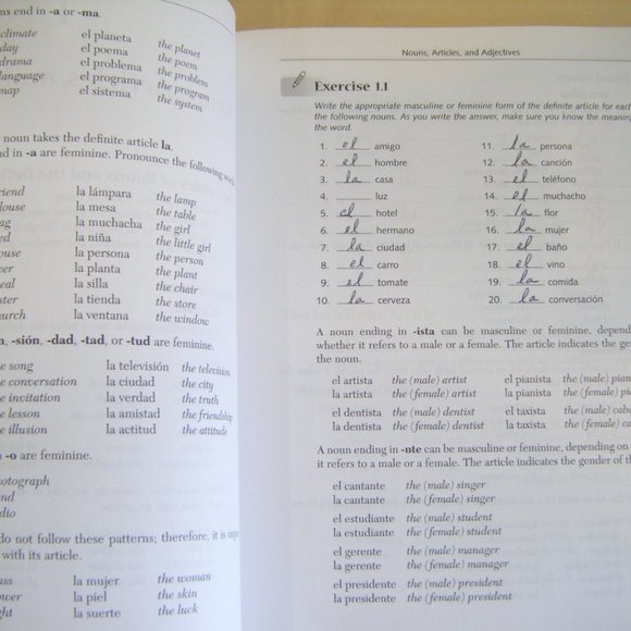 Easy Spanish Step-By-Step Paperback Book Learn Language - Picture 6 of 8